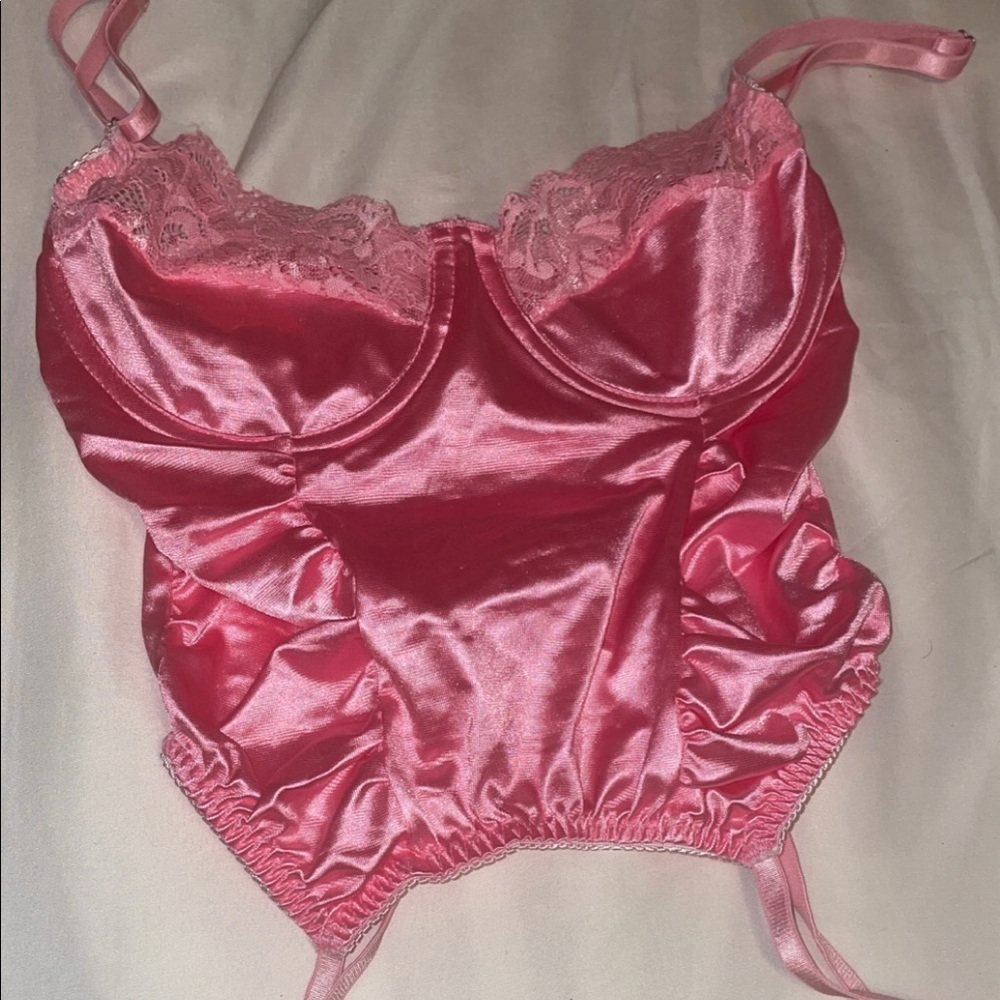 Cutest bustier pink top